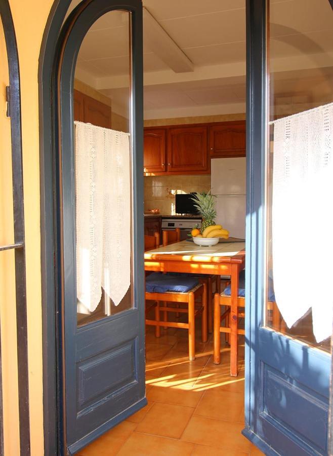 Casa Tapiolas Borrassa Экстерьер фото